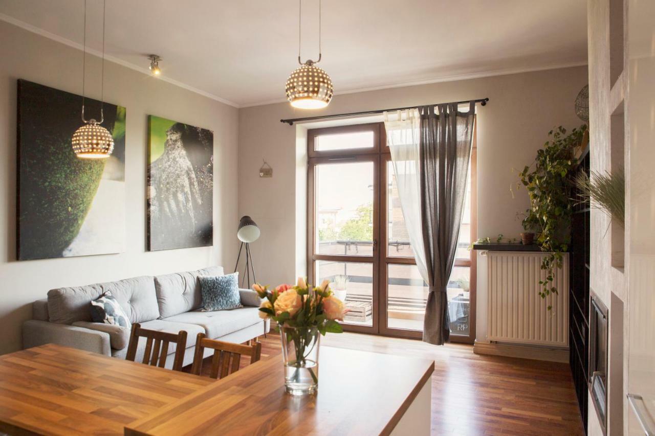 75M2 Apartament Kopernik Z Widokiem Na Jasna Gore Częstochowa Eksteriør bilde